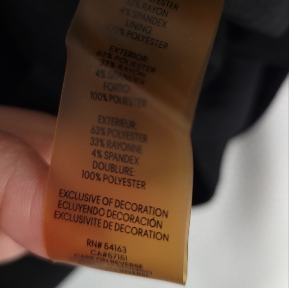 Calvin Klein Women's Shift Dress with Gold-ToneHardware, size SP. #13 - Picture 14 of 14